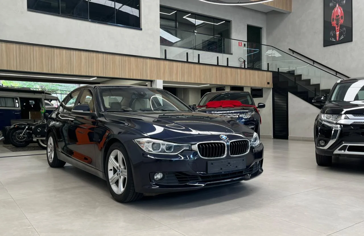 BMW 320i Active 2.0 Flex