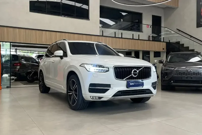 Volvo Xc90 T6 Momentun 2.0